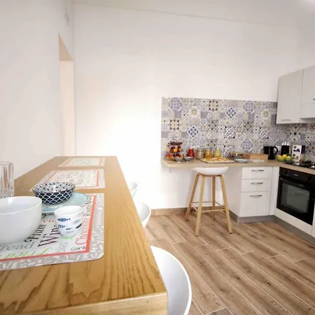 招待所 Madrice 66 法维尼亚纳