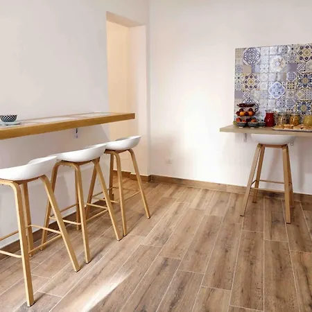 Madrice 66 招待所